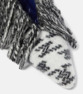 Sweep 100 fringed wool pumps | Burberry