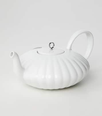 Bernadotte porcelain teapot by Sigvard Bernadotte | Georg Jensen