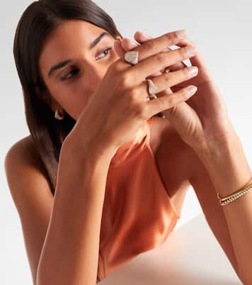 Pinky Ring aus 18kt Gelbgold mit Diamanten | Yvonne Léon