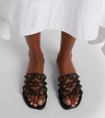 Sandalen Anagram aus Leder | Loewe