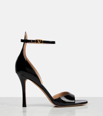 VLogo patent leather sandals | Valentino Garavani