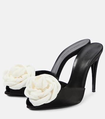 Floral-appliqué satin peep-toe pumps | Magda Butrym