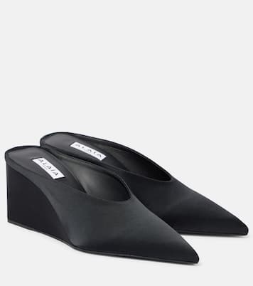 Mules compensées Cube 75 en satin | Alaïa