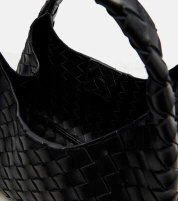 Campana Medium leather shoulder bag | Bottega Veneta
