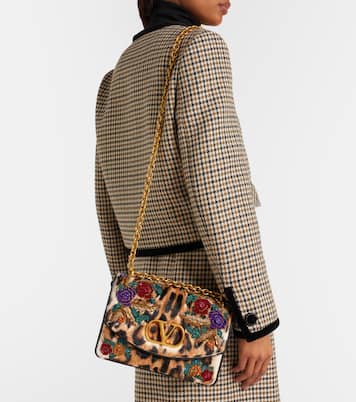 Vain Small embellished calf hair shoulder bag | Valentino Garavani