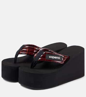 Logo leather platform thong sandals | Coperni