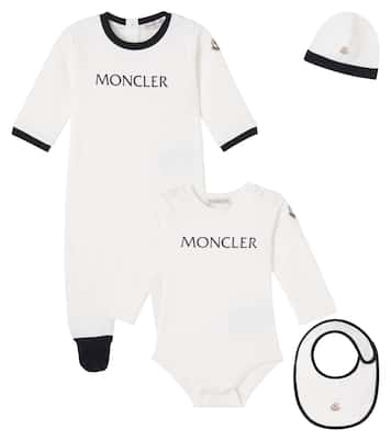 Baby cotton jersey beanie, bib, bodysuit, and onesie set | Moncler Enfant