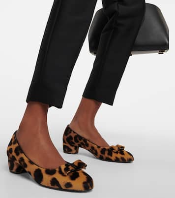 Salones Vara de pelo de becerro | Ferragamo