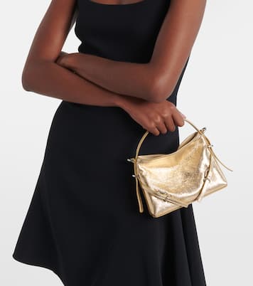 Sac Voyou Nano en cuir métallisé | Givenchy
