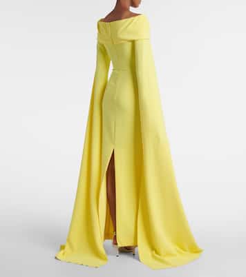 Vestido de fiesta Nuri de crepé con capa | Solace London