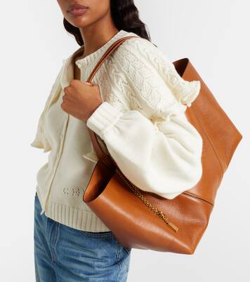Chloé Spin Medium leather tote bag | Chloé