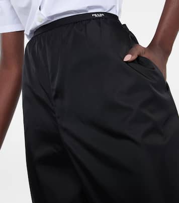 High-Rise Hose aus Re-Nylon | Prada