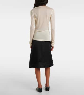 Top | Toteme