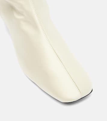 Stiefel aus Satin | Toteme