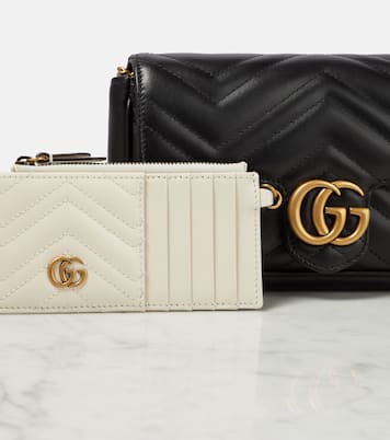 Portafoglio con catena in pelle GG Marmont | Gucci