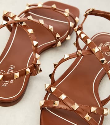 Sandalen Rockstud aus Leder | Valentino Garavani