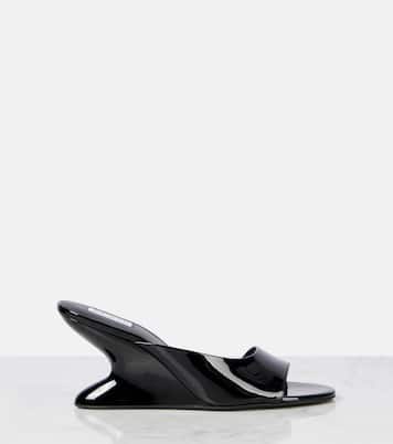 Mules con cuña Curve 75 de charol | Alaïa