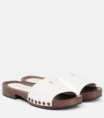 Pantoletten aus Lackleder | Miu Miu