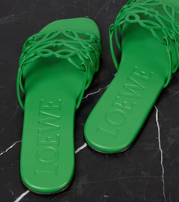Mules Anagram en cuir | Loewe