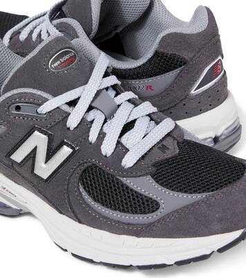 Baskets 2002 Junior en cuir et résille | New Balance Kids