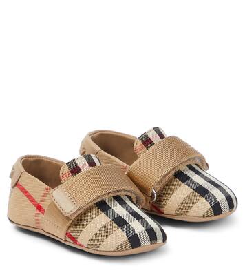 Baby slip on shoes on sale