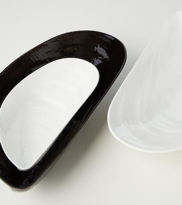Marcel Large porcelain bowl by by Wouters & Hendrix | Serax