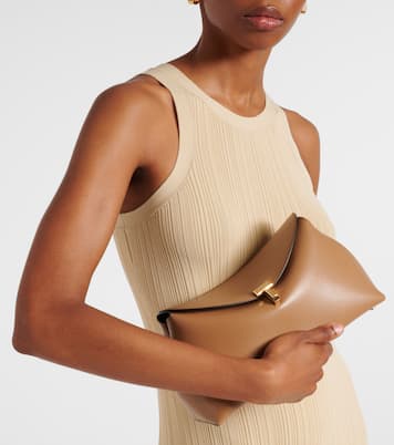 Clutch T-Lock Small aus Leder | Toteme