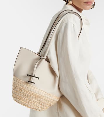 T Timeless Small leather shoulder bag | Tod's