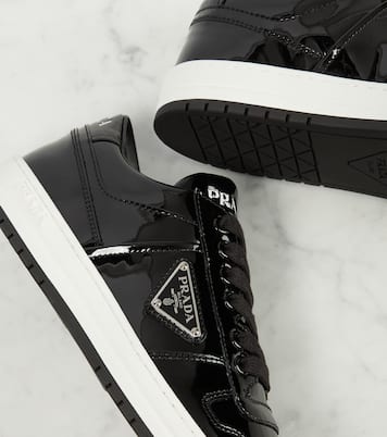 Sneakers Downtown in vernice | Prada