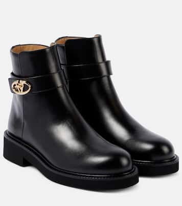VLogo Locker leather bootie | Valentino Garavani