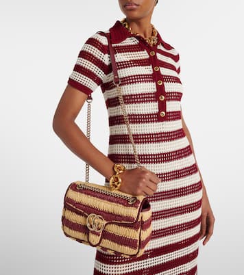 GG Marmont Medium woven shoulder bag | Gucci