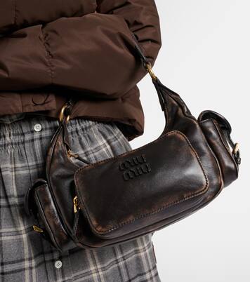 Pocket Medium leather shoulder bag | Miu Miu