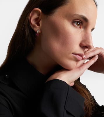 Ohrringe aus 14kt Gelbgold (585/1000) mit Diamanten, Saphiren und Rubinen | Stone and Strand