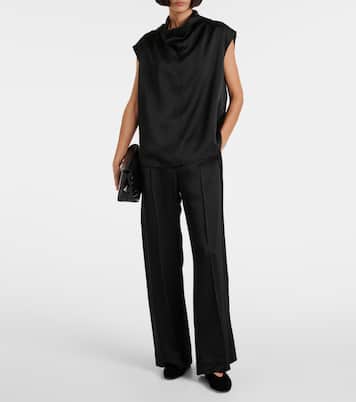 Top | Toteme