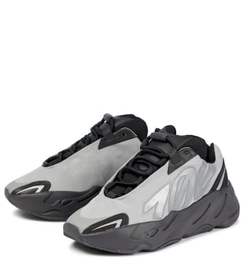 حذاء سنيكرز YEEZY Boost 700 MNVN | Adidas