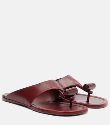 Toggle leather thong sandals | Loewe