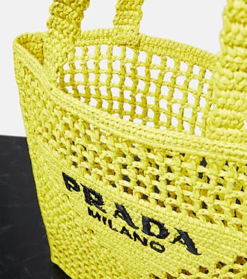 Schultertasche aus Raffiabast | Prada
