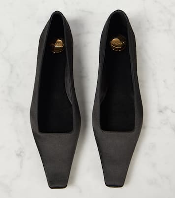 Poppy crêpe satin ballet flats | Saint Laurent