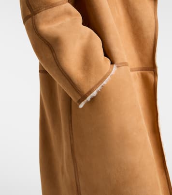 Shearling-trimmed suede coat | Toteme