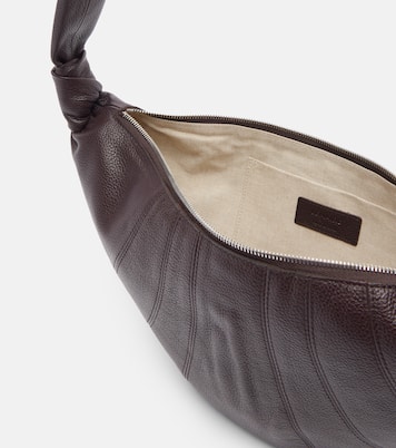 Croissant Medium leather shoulder bag | Lemaire