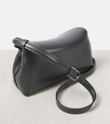 Clutch T-Lock Small aus Leder | Toteme