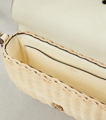 Bolso Locò Small con ribete de piel | Valentino Garavani