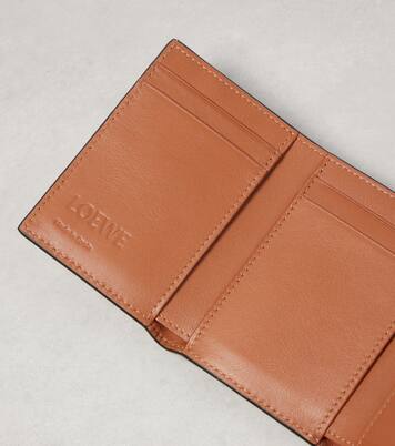 Portafoglio pieghevole Anagram in pelle | Loewe