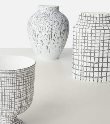 Post Scriptum curved vase by Formafantasma | Cassina