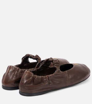 Logo leather ballet flats | Miu Miu