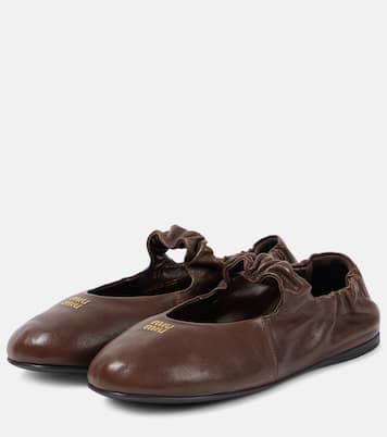 Logo leather ballet flats | Miu Miu