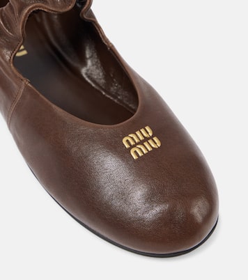 Logo leather ballet flats | Miu Miu