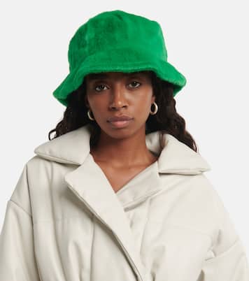 Wera faux fur bucket hat | Stand Studio