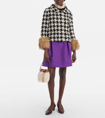 VLogo Signature shearling bucket bag | Valentino Garavani