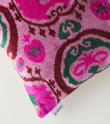 Silk velvet cushion | Les-Ottomans